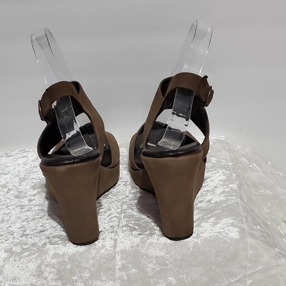Cordani Calzature Tan Suede Wedge Sandals - Picture 3 of 6